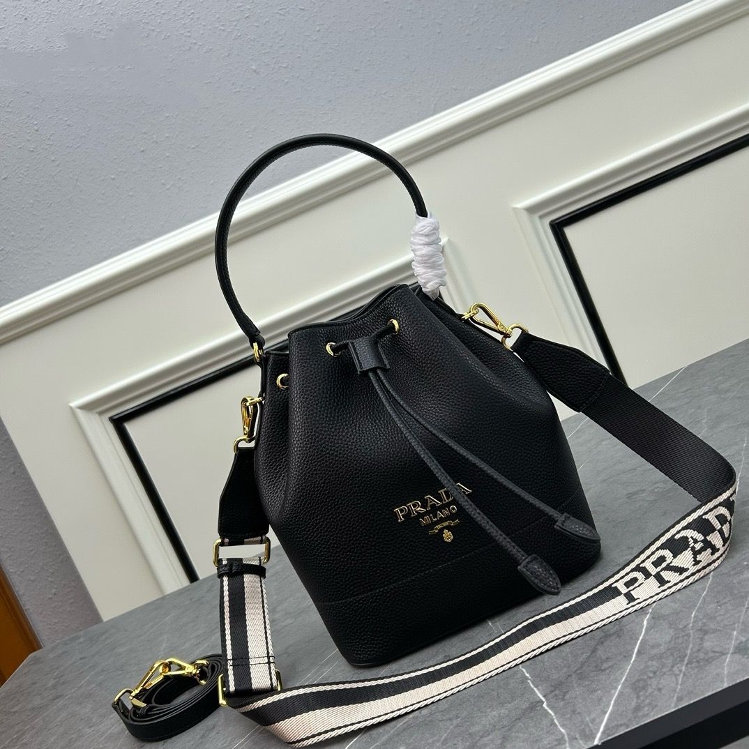 Prada women bag PEA54