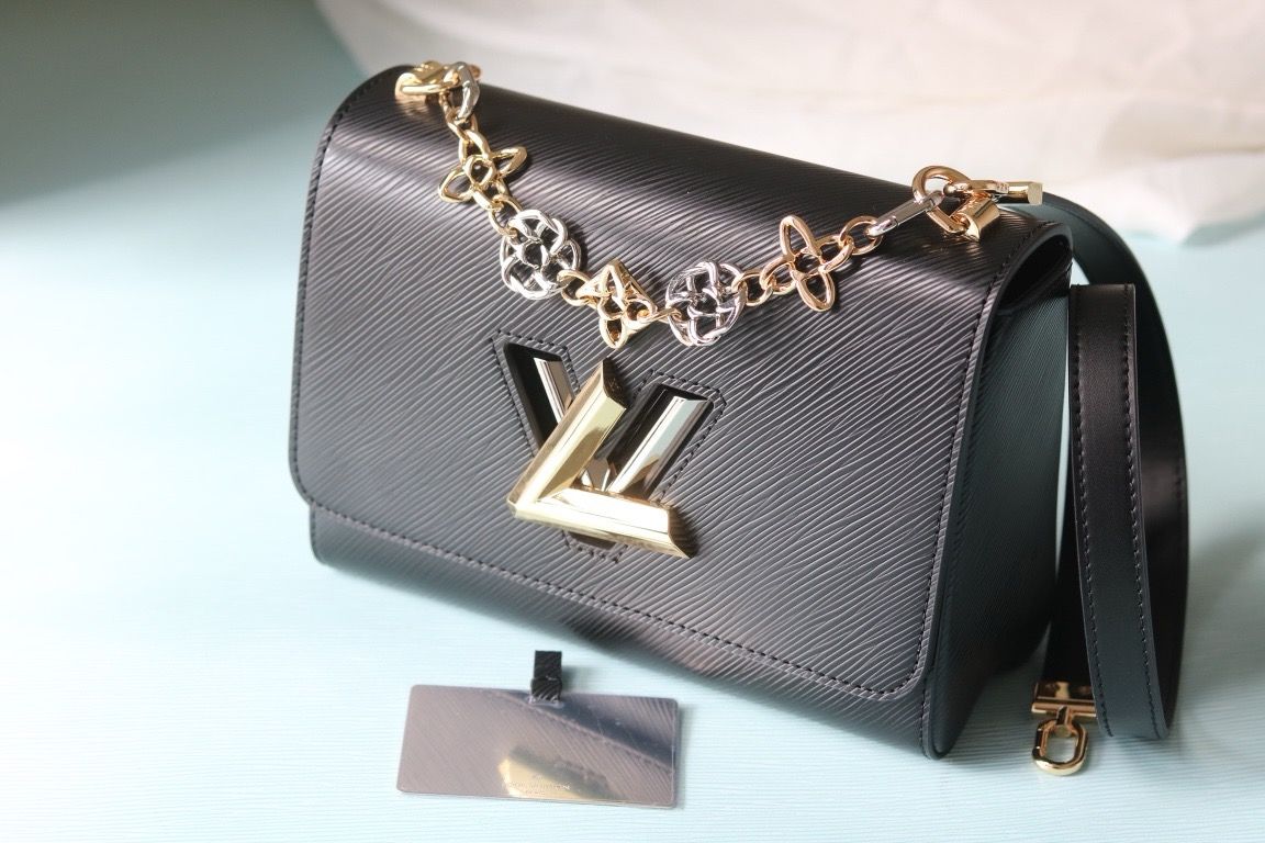 Louis Vuitton women bag LEA177