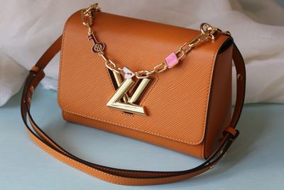 Louis Vuitton women bag LEA180