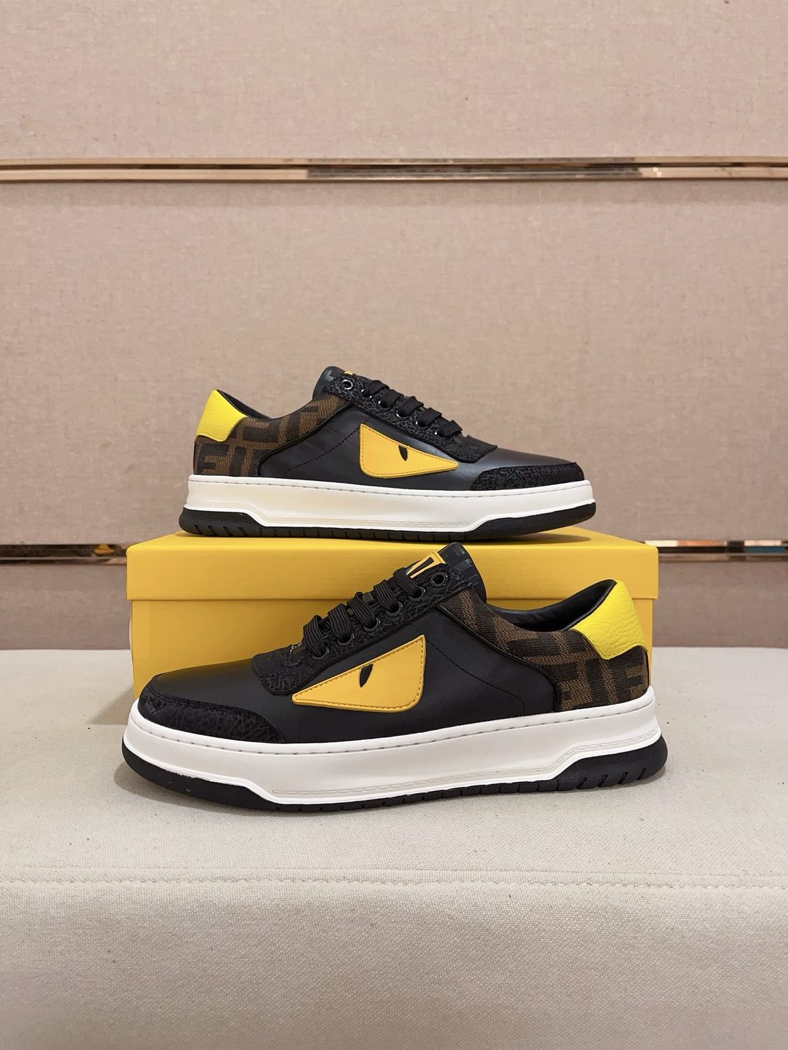 Fendi men shoes FADA07