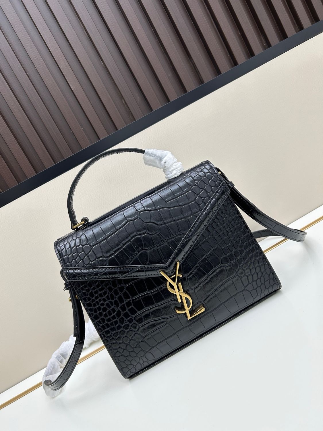 Yves Saint Laurent women bag YEB02