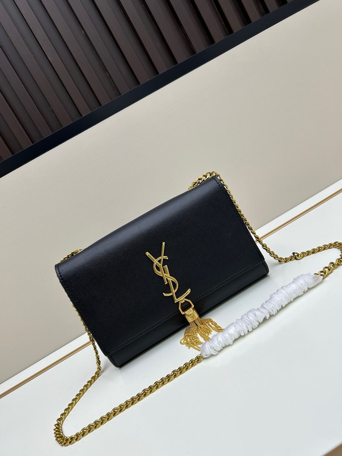 Yves Saint Laurent women bag YEB17