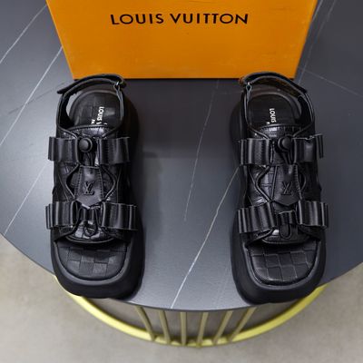Louis Vuitton men sandals LATB08