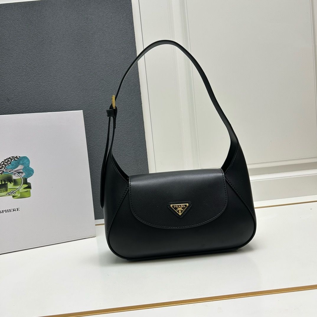 Prada women bag PEB15