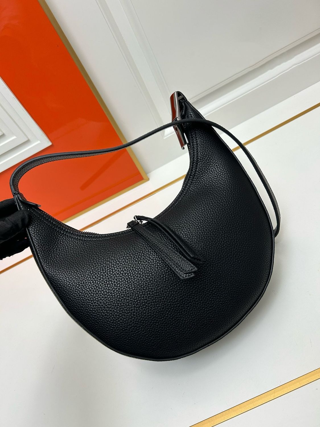 Prada women bag PEB21