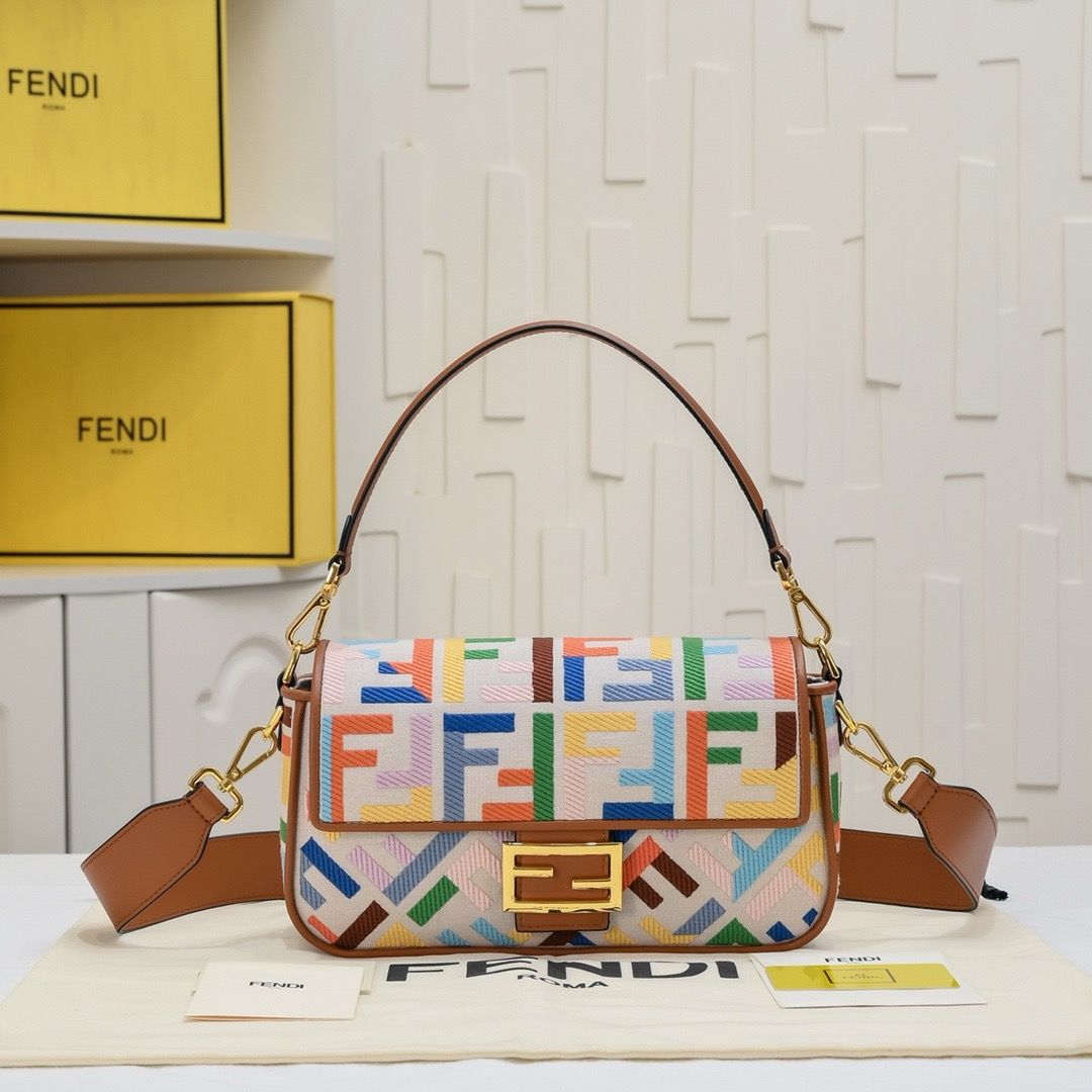 Fendi women bag FEB25