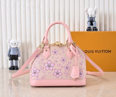 Louis Vuitton women bag LEB42