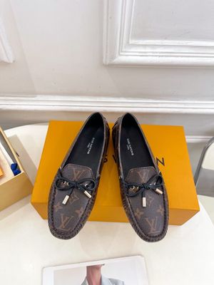 Louis Vuitton women shoes LAOC01