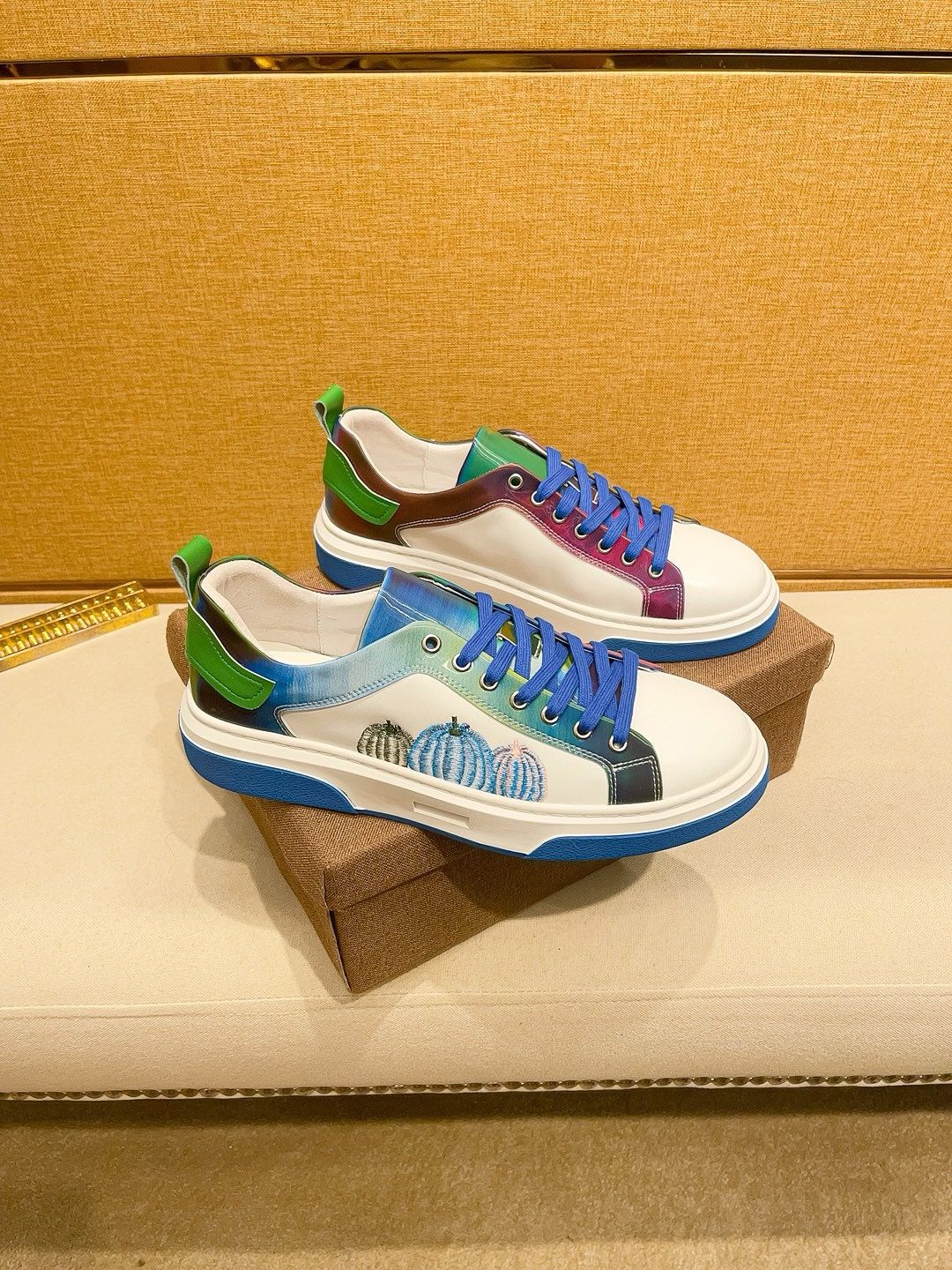 Gucci men shoes GAIC02