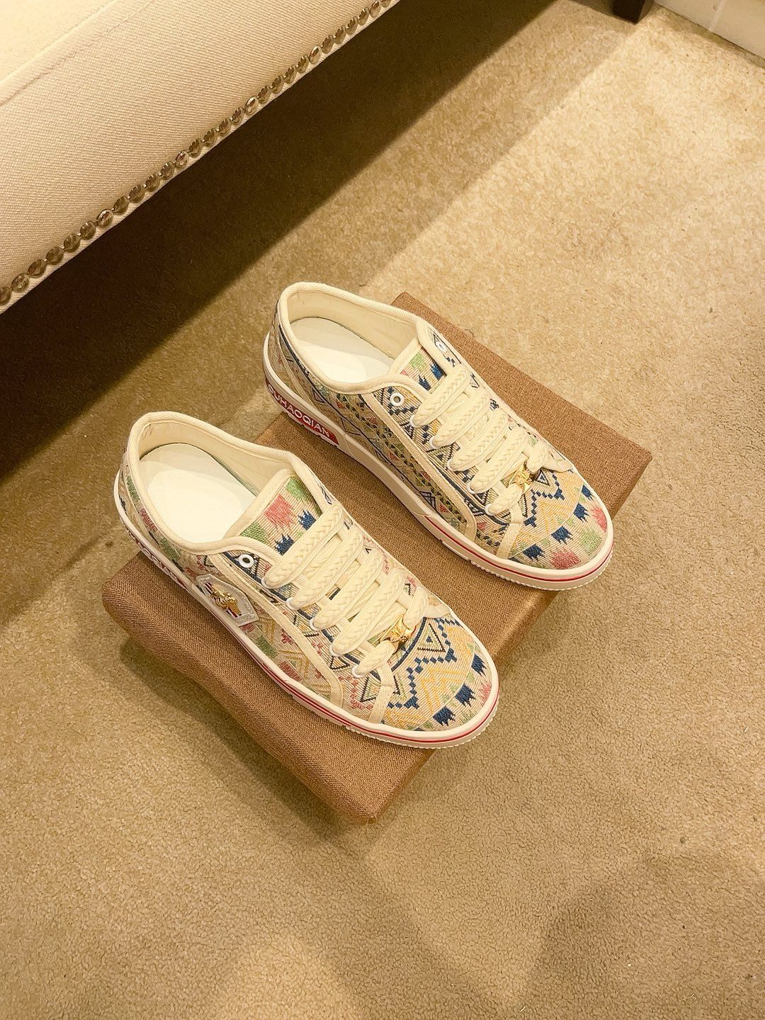 Gucci men shoes GAIC056