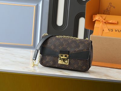 Louis Vuitton women bag LEC12