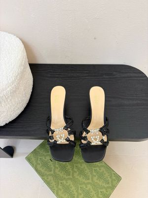 Gucci women sandals GAUC04