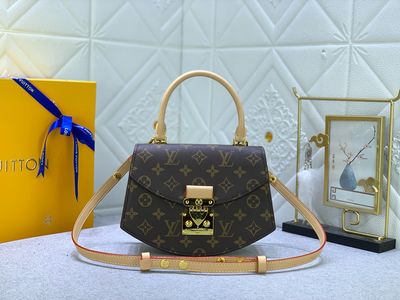 Louis Vuitton women bag LEC15