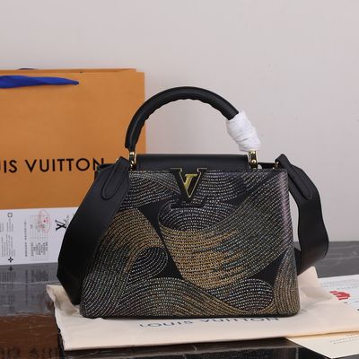 Louis Vuitton women bag LEE01