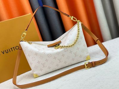 Louis Vuitton women bag LEE05