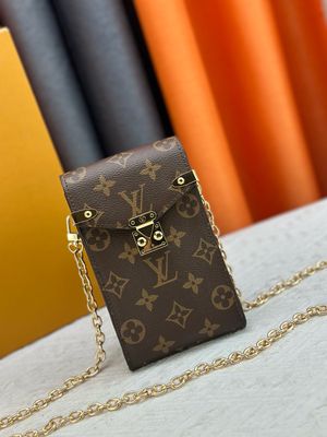 Louis Vuitton women bag LEE07