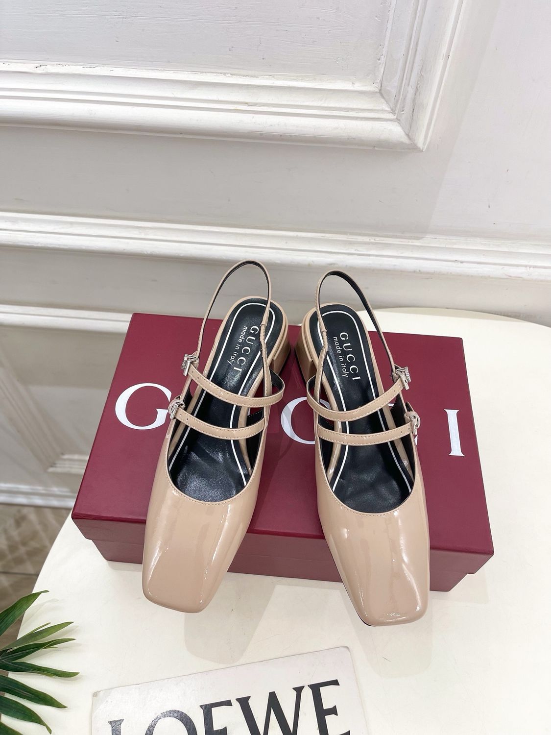 Gucci women sandals GAUE01