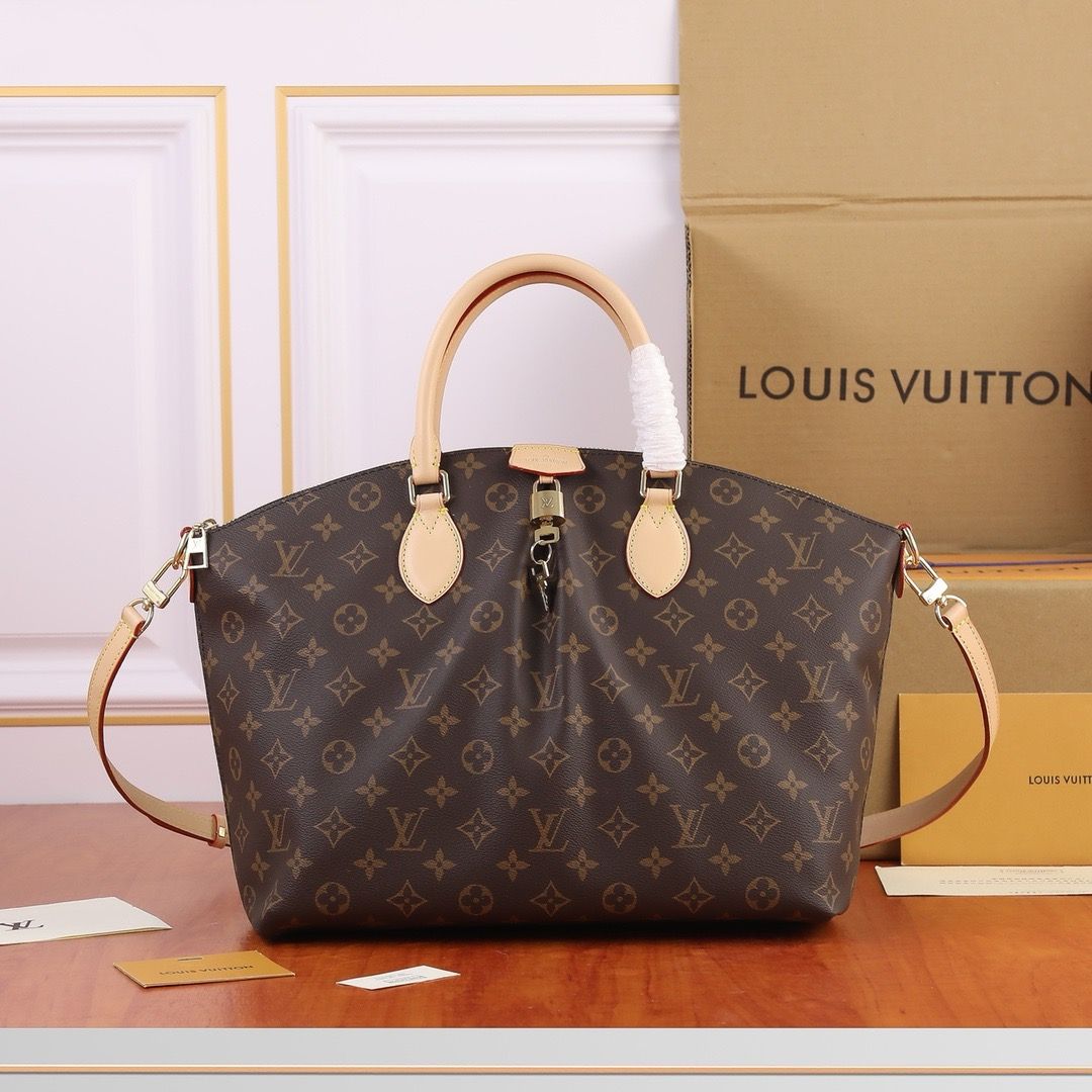 Louis Vuitton women bag LEF02