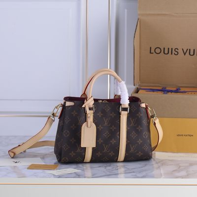 Louis Vuitton women bag LEF05