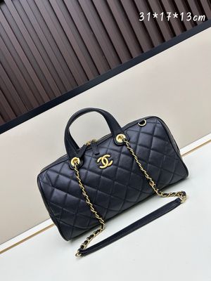 Chanel women bag CAF05