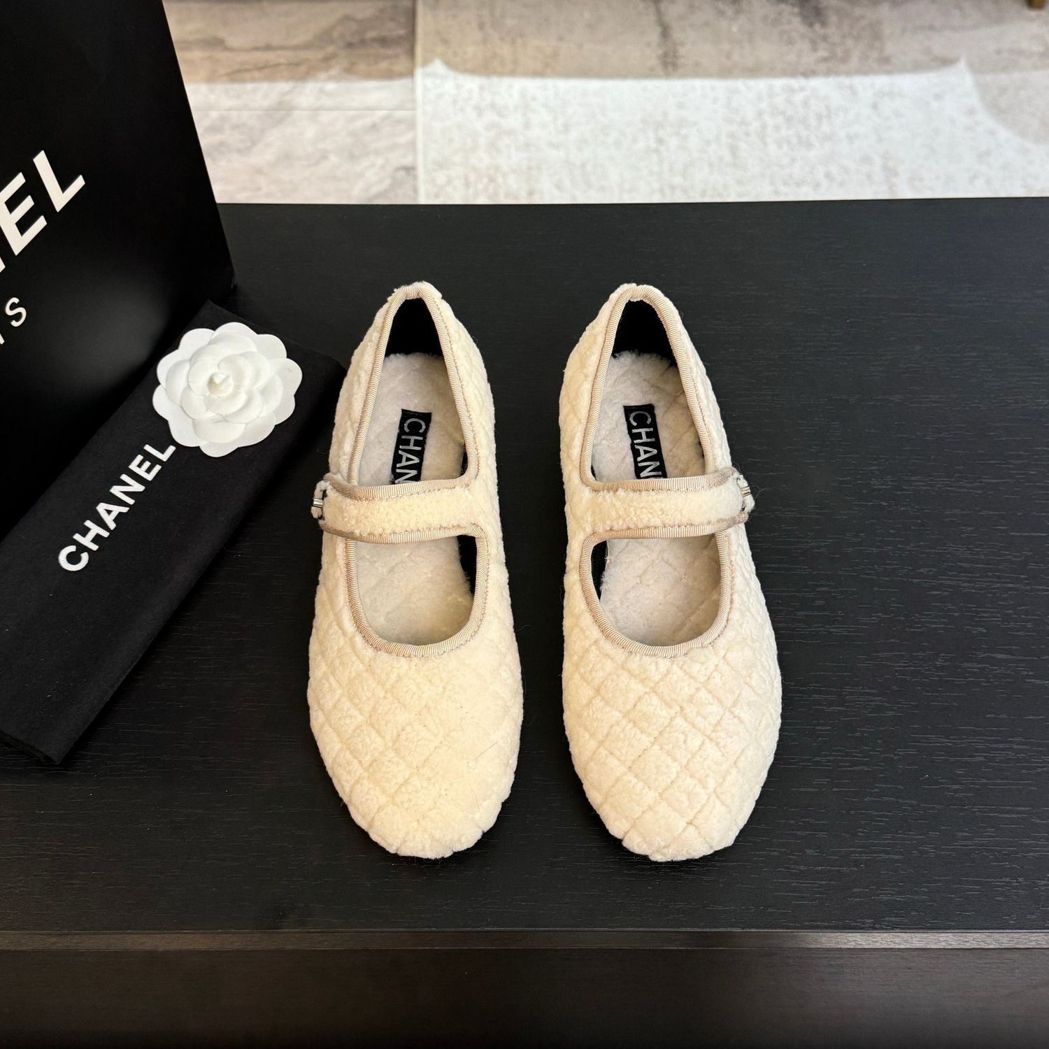Chanel women shoes CALG03