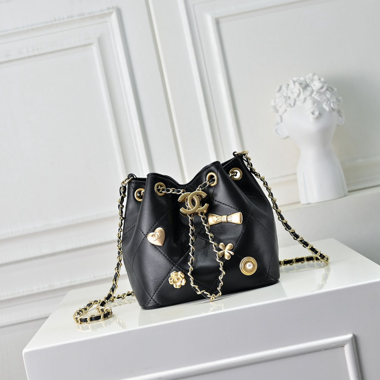 Chanel women bag CAJ07