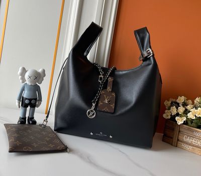 Louis Vuitton women bag LEJ06