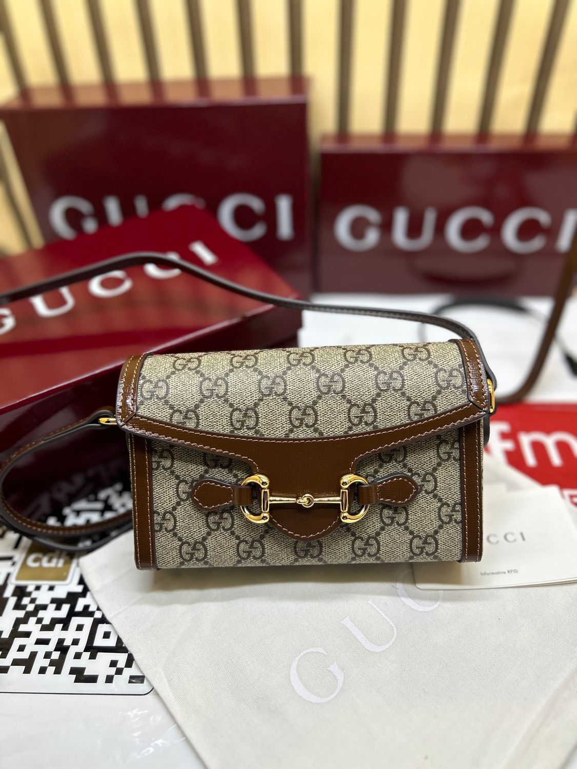 Gucci women bag GFA03