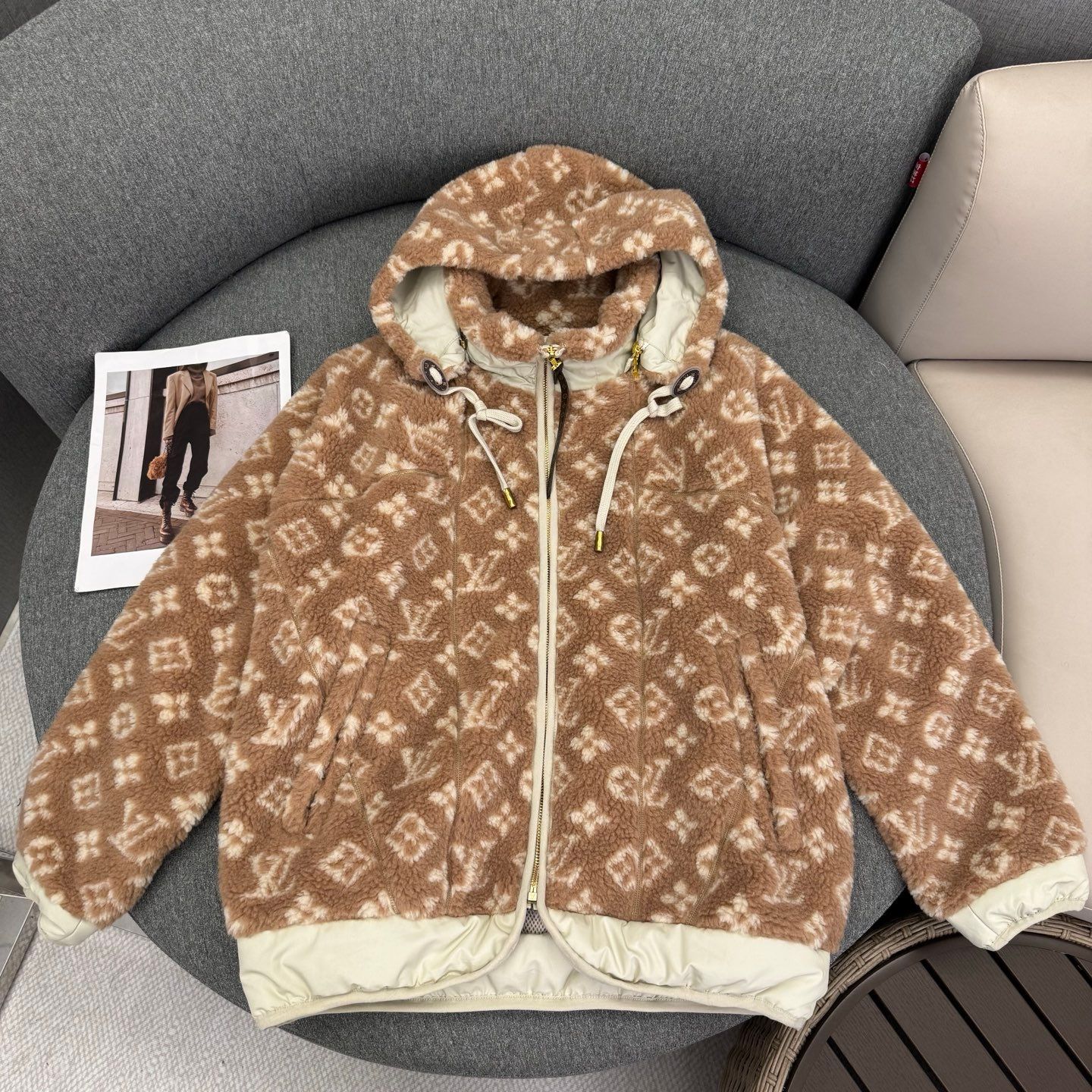 Louis vuitton women hooded coat LUIA05