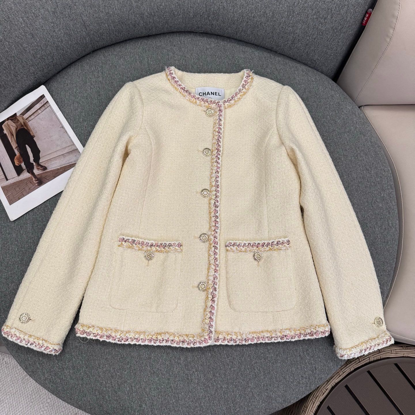 Chanel women coat CENA01