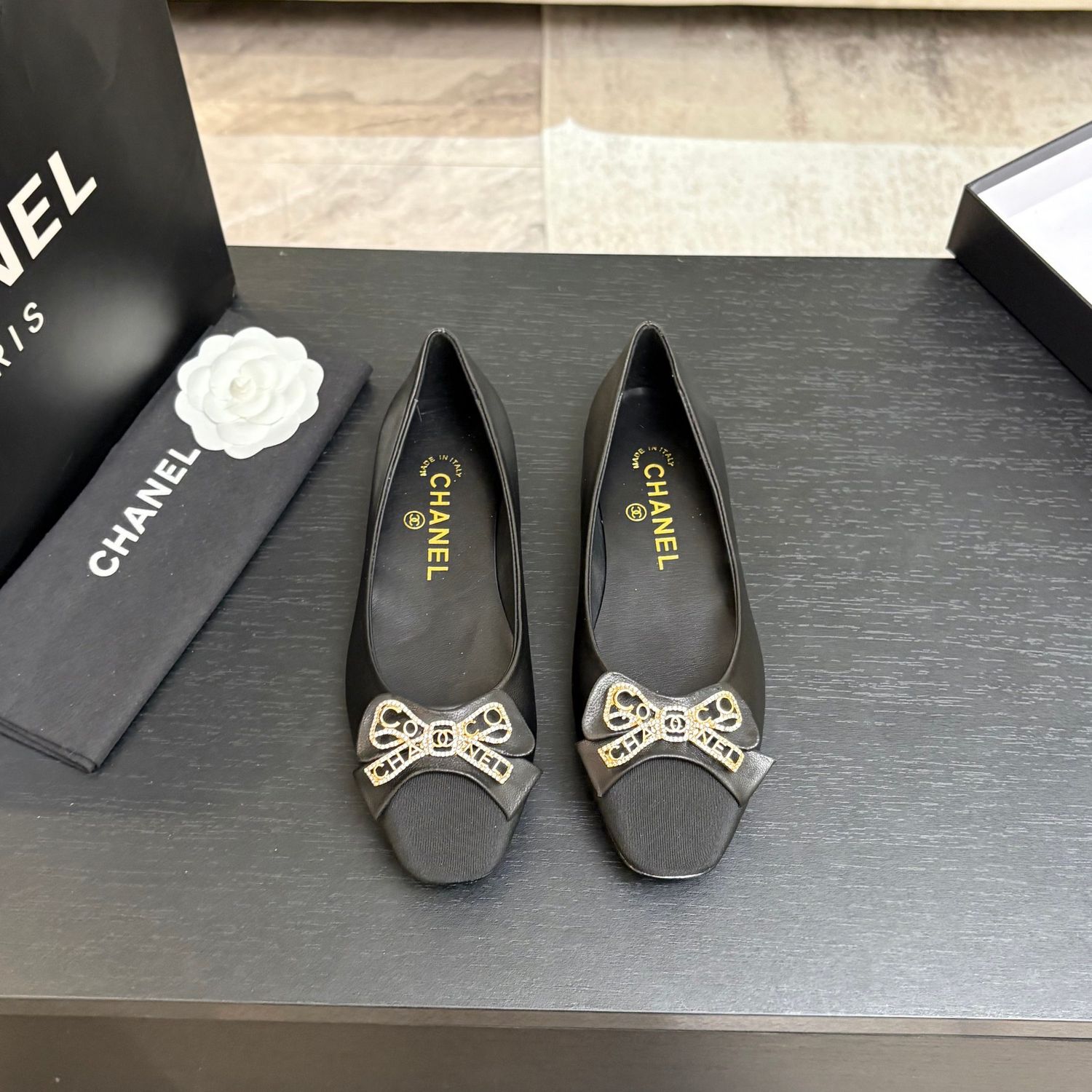 Chanel women shoes CBLA02