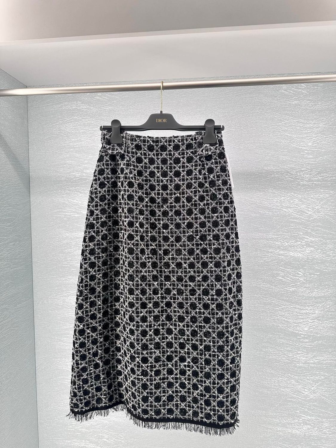 Dior women half-length skirt DRIA12