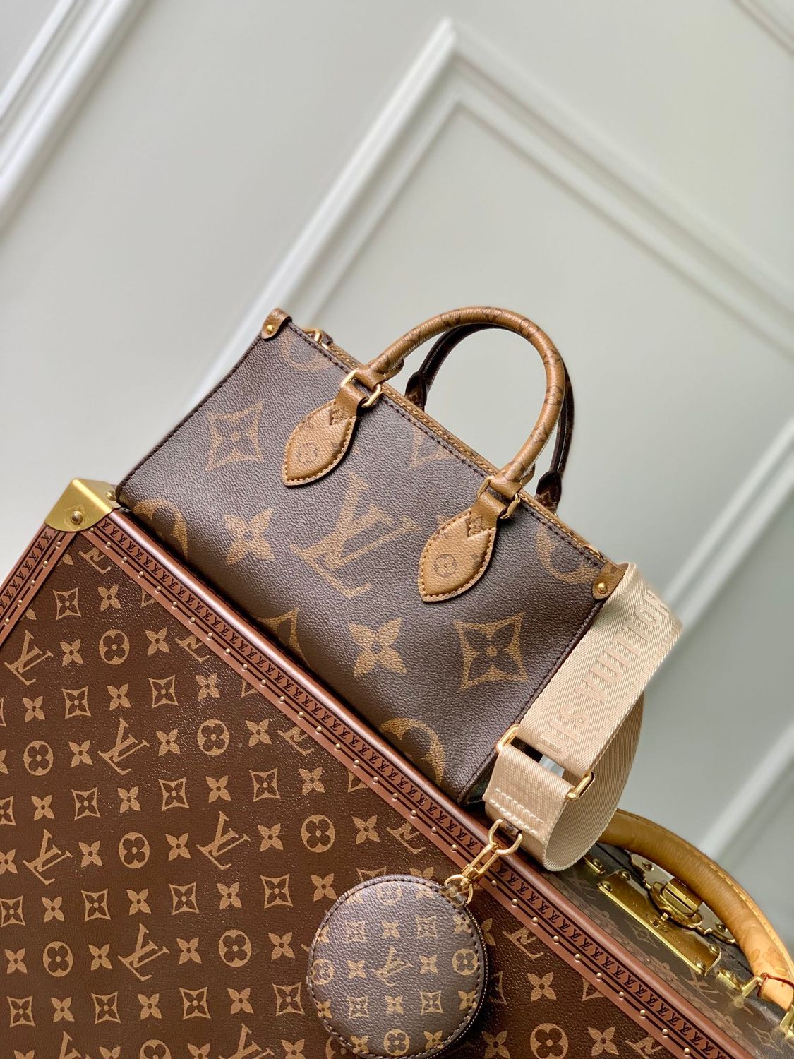 Louis Vuitton women bag LFA29