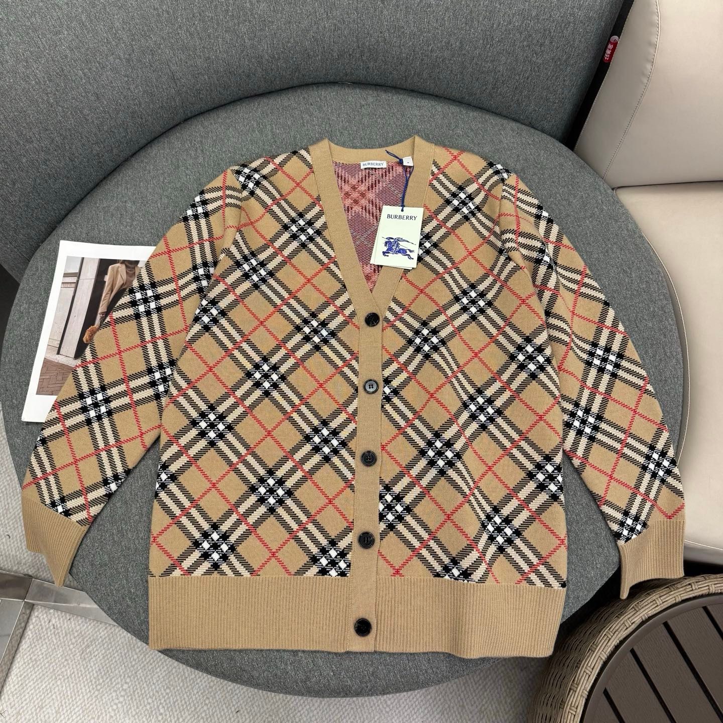 Burberry women cardigan BURA02