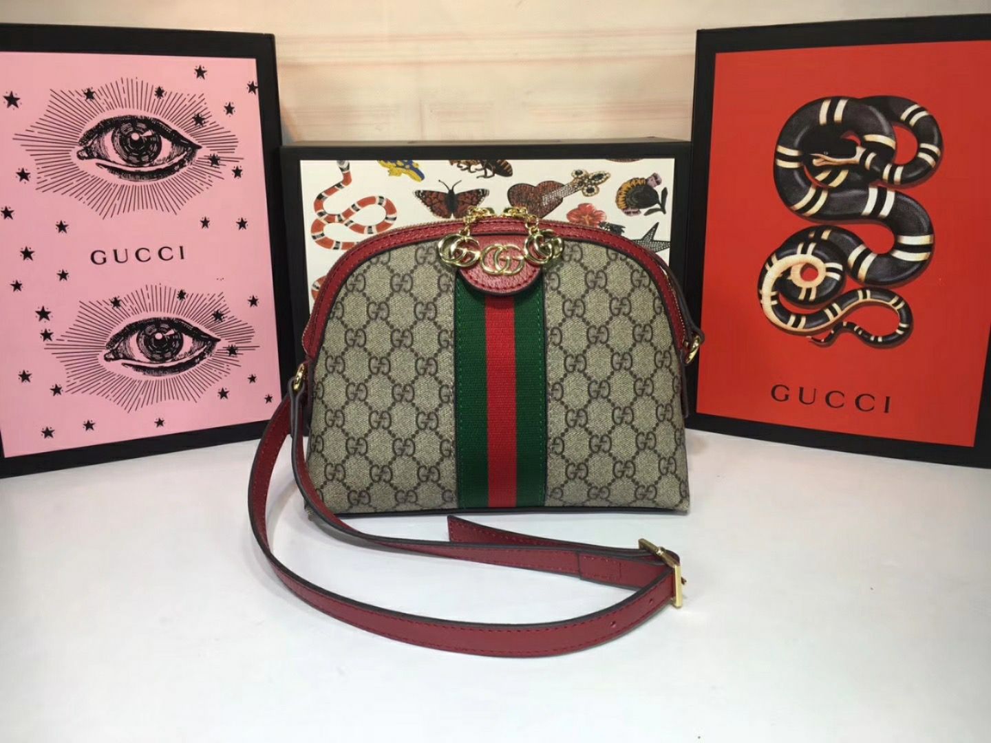Gucci women bag GFC04