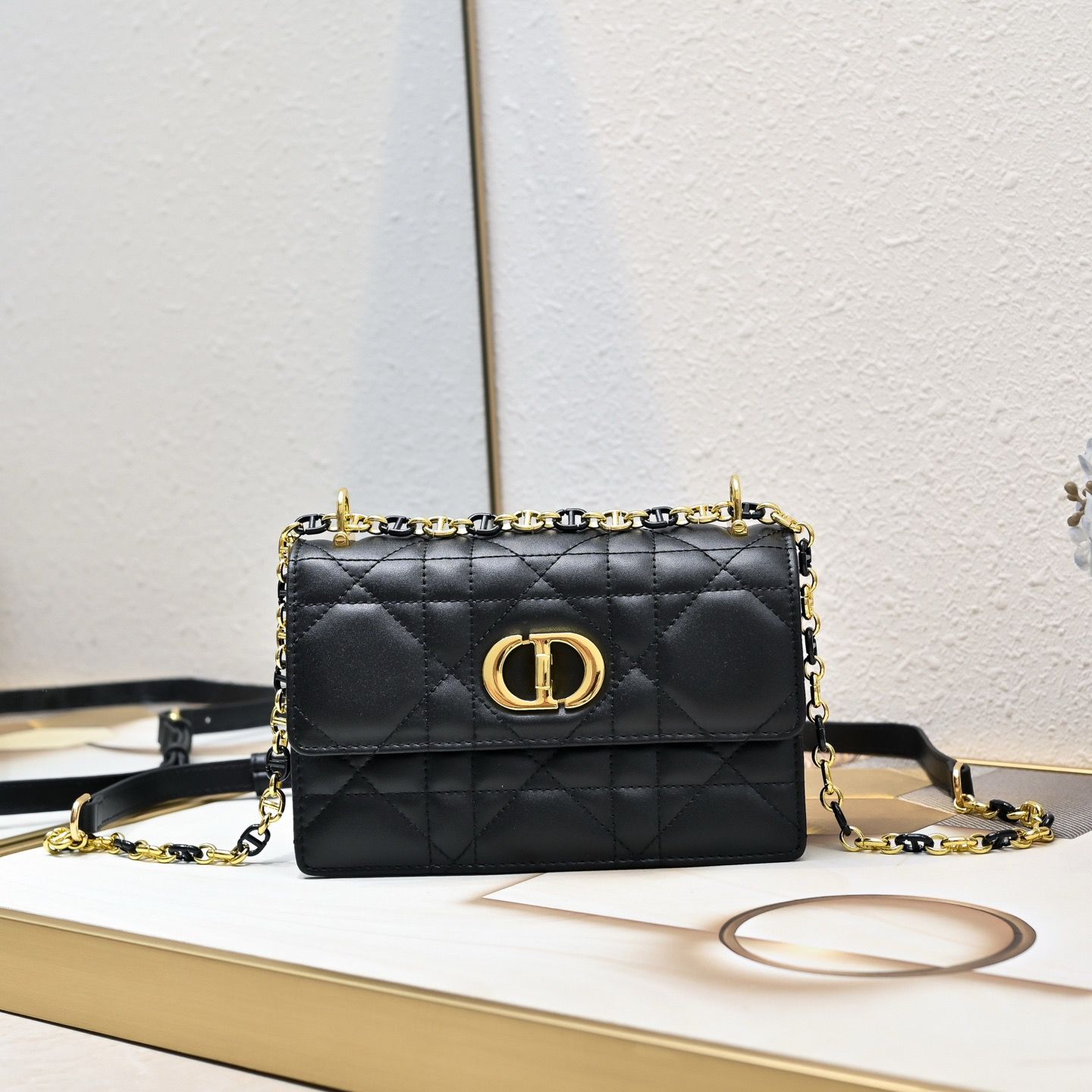 Dior women bag DQC08