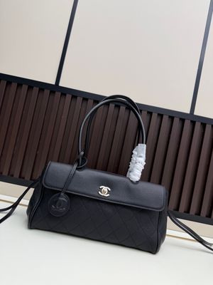 Chanel women bag CBC11