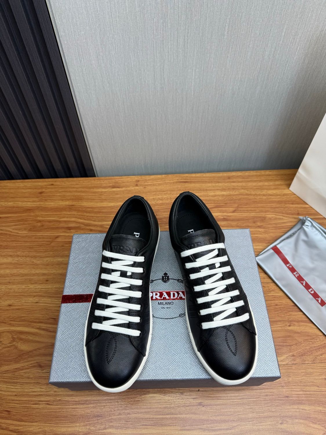 Prada men shoes PREC01