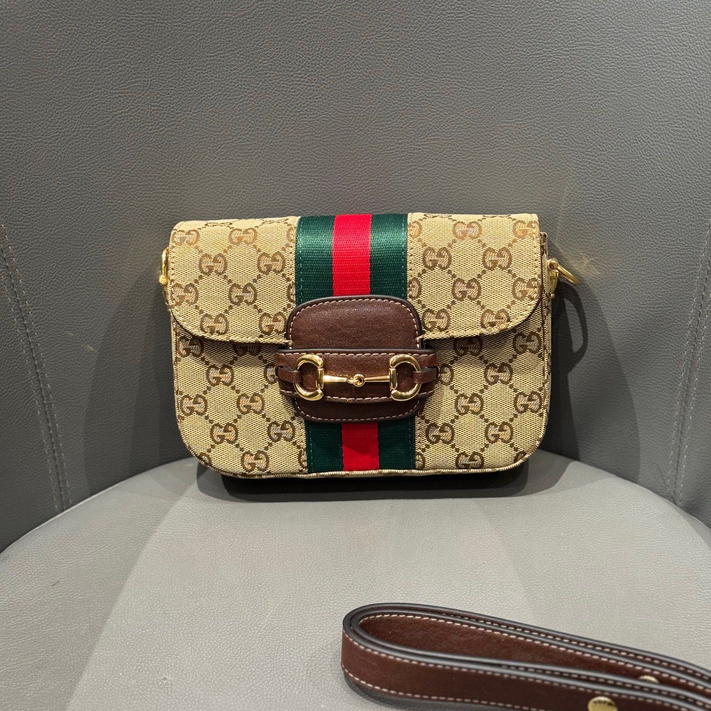 Gucci women bag GFD01