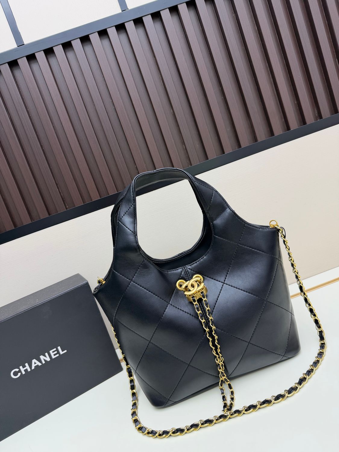 Chanel women bag CBD07