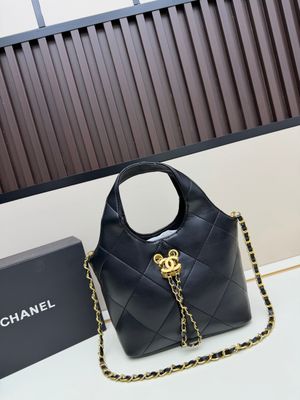 Chanel women bag CBD05