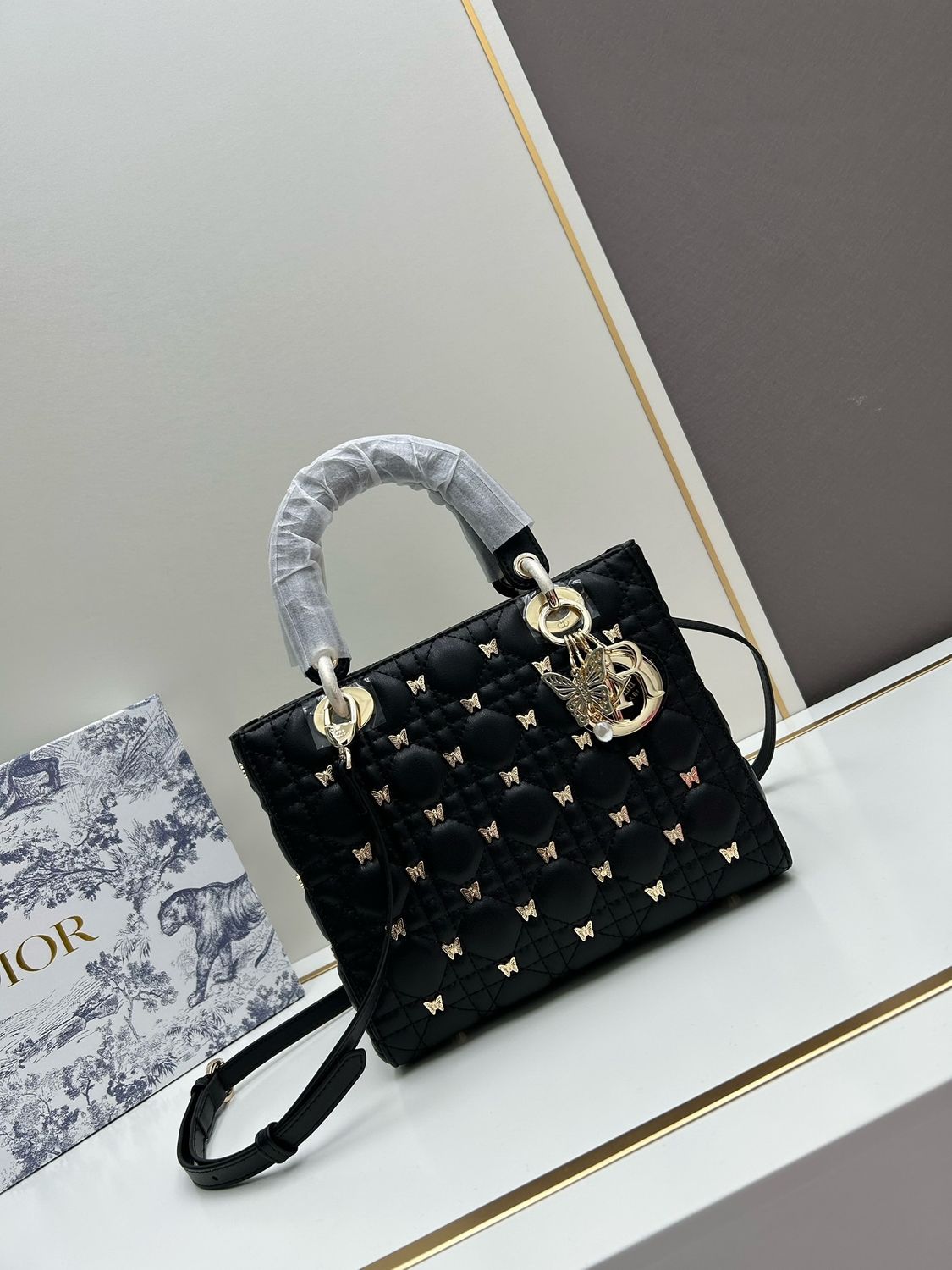 Dior women bag DQD03