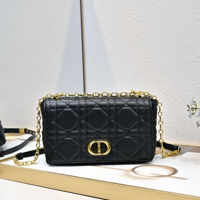 Dior women bag DQE03
