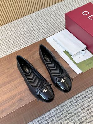 Gucci women shoes GBUE03