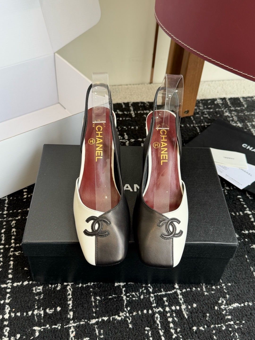 Chanel women chunky heels CAME02