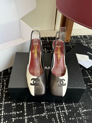 Chanel women chunky heels CAME02