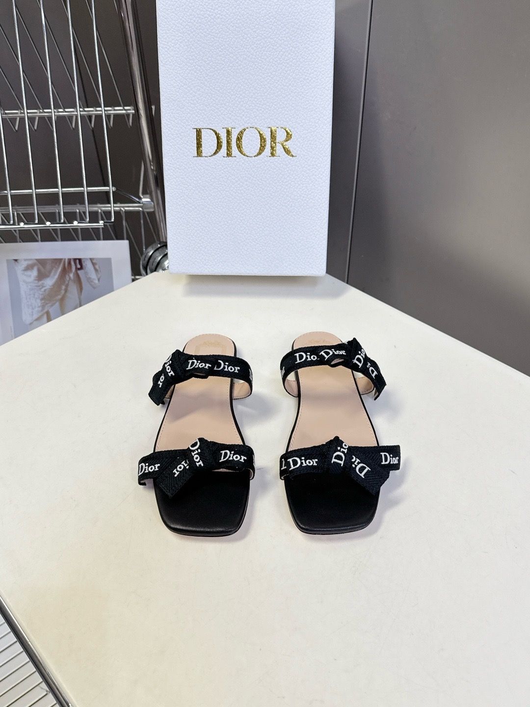 Dior women sandals DBOF01