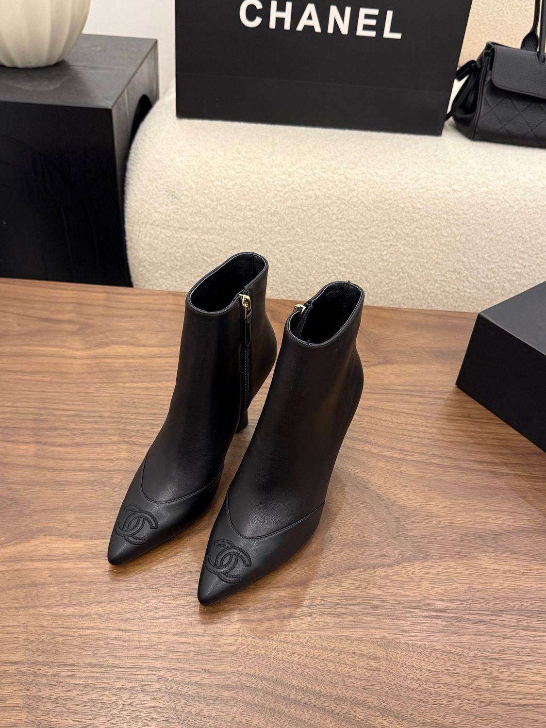 Chanel women boots CAMG01