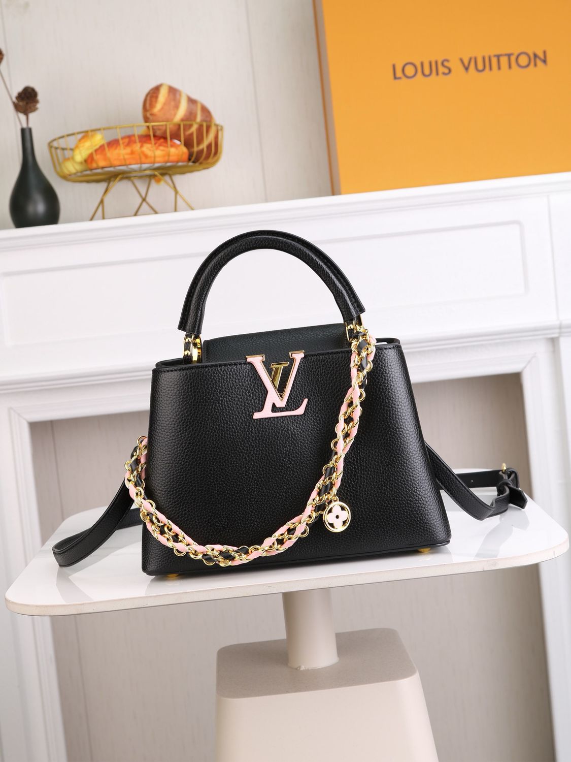 Louis Vuitton women bag LFG01