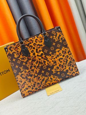 Louis Vuitton women bag LFG03
